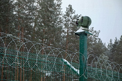 Пограничники несут службу по охране границы