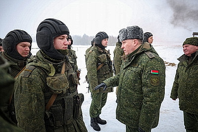 Лукашенко лично проверяет боеготовность Вооруженных Сил