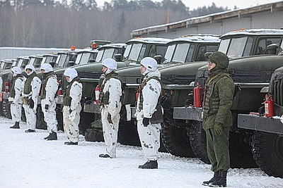 Экипировка и техника. Внезапная проверка боеготовности продолжается в 11-й отдельной мехбригаде в Слониме