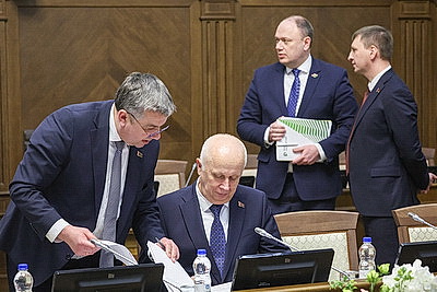 Стратегию создания мультибрендовых центров белорусской техники в регионах России рассмотрели в правительстве