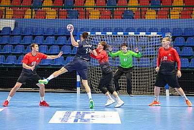 \"Мешков Брест\" выиграл стартовый матч гандбольного чемпионата Беларуси
