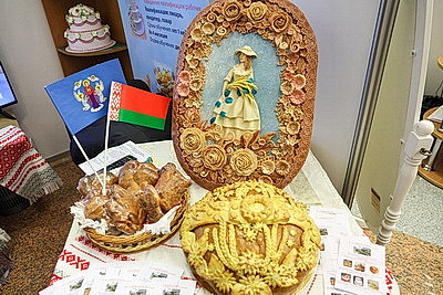 Помочь выбрать путь в профессию: выставка для абитуриентов \"Образование и карьера\" открылась в Минске