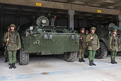 Одно из подразделений 38-й бригады приведено в готовность во время проверки ВС