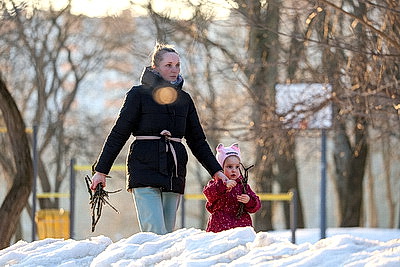 Первый весенний день