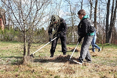 Республиканский субботник: председатель и члены Совета Республики трудились на благоустройстве мемориала
