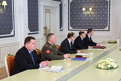 Лукашенко: Беларусь к концу года должна иметь собственное производство ходовых боеприпасов