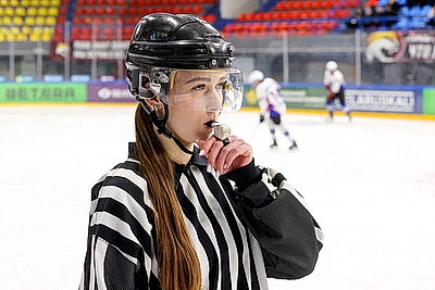 В Гомеле проходят областные соревнования среди детей и подростков по хоккею \"Золотая шайба\"