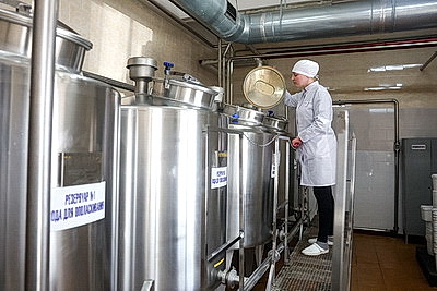 Загадка могилевского пломбира: как делают мороженое, любимое с детства