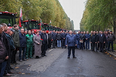 МТЗ передал колледжам аграрной отрасли Беларуси партию энергонасыщенных тракторов