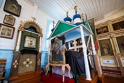 Храм XVIII века в Дятлово известен историей спасения человеческой жизни