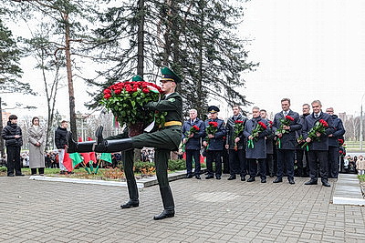 В Беларуси отдали дань уважения бывшим узникам фашистских концлагерей