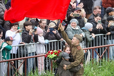 Берег левый, берег правый. Масштабная реконструкция освобождения города с форсированием Немана прошла в Гродно