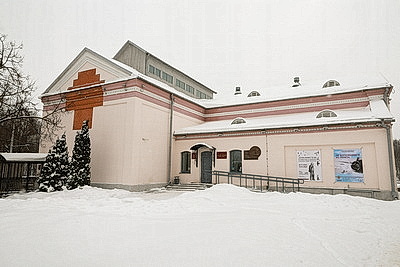 \"Не вернувшимся из полета\": в Витебске открылась белорусско-российская выставка о героях-летчиках