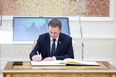 Главы Правительств посетили Центр исламской цивилизации в Ташкенте