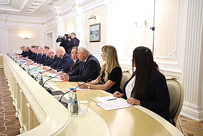 Лукашенко назвал инициативу \"Один район - один проект\" стратегической задачей в региональном развитии