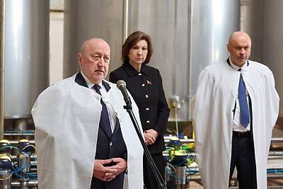 Перспективы развития молочного комбината и агропредприятия: Кочанова посетила Полоцкий район