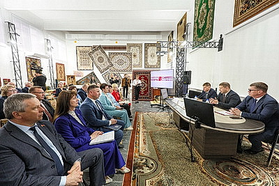 Выплаты при рождении, оздоровление детей. Меры поддержки женщин обсудили в Витебске с участием ФПБ
