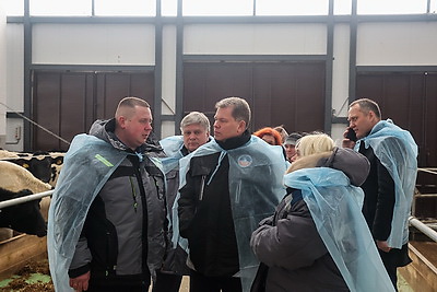 Сильная экономика, обороноспособность. На БЦЗ состоялась встреча с главой Минстройархитектуры