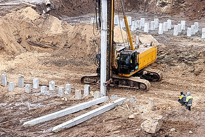 В Речицком районе приступили к реконструкции автомобильного моста через Днепр