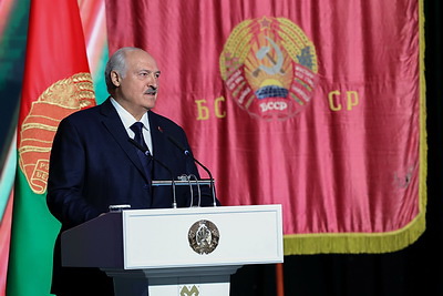Лукашенко: единство белорусского народа равно независимости государства