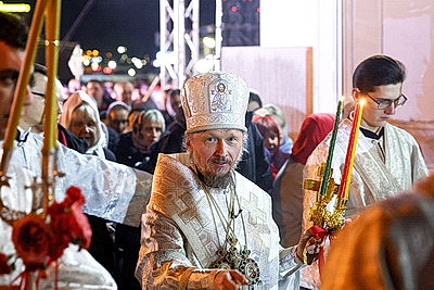 Православные верующие отмечают Пасху