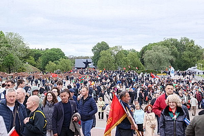 Радостно, трепетно, масштабно празднуют День Победы в Бресте