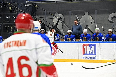 Команда Президента вышла вперед в финальной серии РХЛ