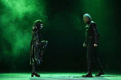 Премьеру комедии \"Особо опасные пенсионеры\" представил театр им. М.Горького