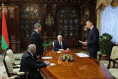 Лукашенко рассмотрел кадровые вопросы