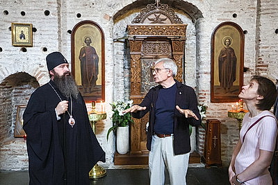 Храм с почти 900-летней историей. Пути сохранения Коложской церкви обсудили специалисты