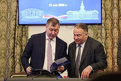 \"Получать новые знания, решать вопросы реального сектора экономики\". Глава НАН об актуальных задачах в науке