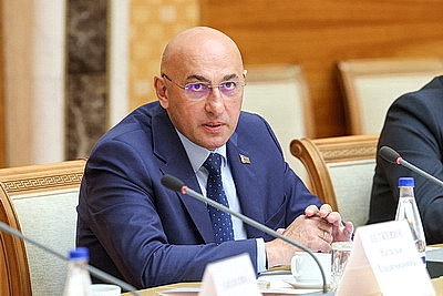 Творческие союзы и госорганы обсудили развитие культуры