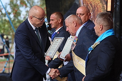 \"Дажынкі-2026\". Фестиваль-ярмарка тружеников села проходит в Барановичском районе