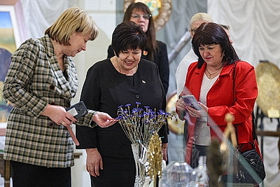 \"Проникнуться атмосферой, в которой работает Президент\". Первая в 2026 году экскурсия прошла во Дворце Независимости