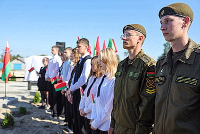 Останки 16 мирных жителей - жертв геноцида перезахоронили в Гомельском районе