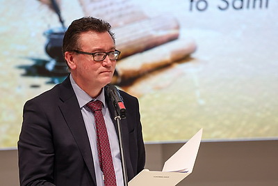 Иностранные дипломаты заговорили на мове. Глава МИД Рыженков встретил их в историческом месте Минска