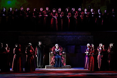 История о победе над гордыней. На сцену Большого театра вернулась опера \"Набукко\"