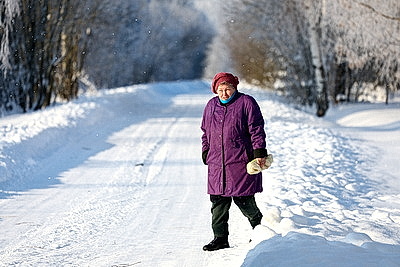 \"Давно таких зим не было\". Как в Бобруйском районе работают автолавки на селе