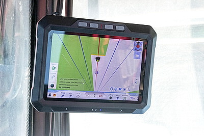 Как спутниковая навигация повышает шансы на богатый урожай уже в посевную