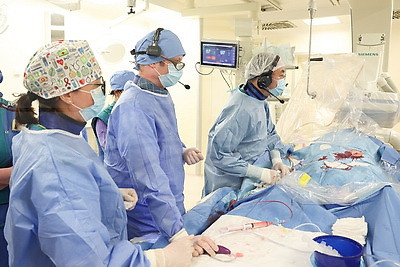 В РНПЦ \"Кардиология\" представили новые клинические методики лечения коронарных артерий