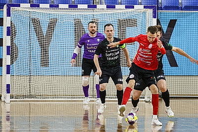 Спортсмены \"Столицы\" вышли вперед в финале чемпионата Беларуси по мини-футболу