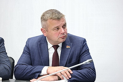 \"Можем конкурировать\". Лукашенко ставит задачу активнее осваивать рынок светодиодных ламп