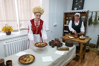 Вкусно, весело, интересно. Бульба-фест \"Воранаўскi дранiк\" прошел в Вороново