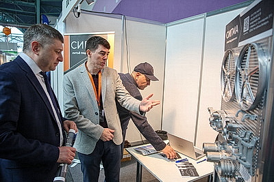 От огнезащитных материалов до роботов. В Минске представили передовые технологии в промышленности