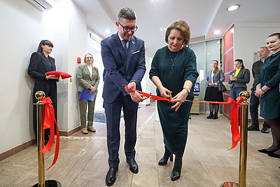 Нотариальная контора открылась в минском микрорайоне Лебяжий