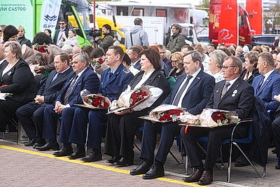 Барановичи, Ивановский и Березовский районы занесены на областную Доску почета