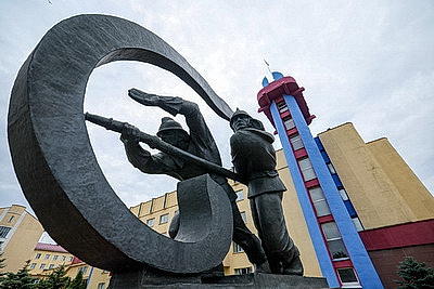 В Беларуси стартовали курсы по тушению электромобилей для спасателей из 11 стран