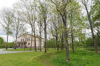 Центральная часть дворца Воловичей под Гродно открылась после реконструкции