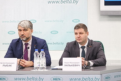 Пресс-конференция о развитии среднего специального и профтехобразования прошла в БЕЛТА