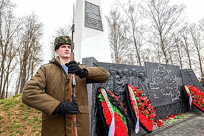 В Беларуси отдали дань уважения бывшим узникам фашистских концлагерей